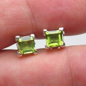 *925 Sterling Silver Genuine Peridot Earring Studs